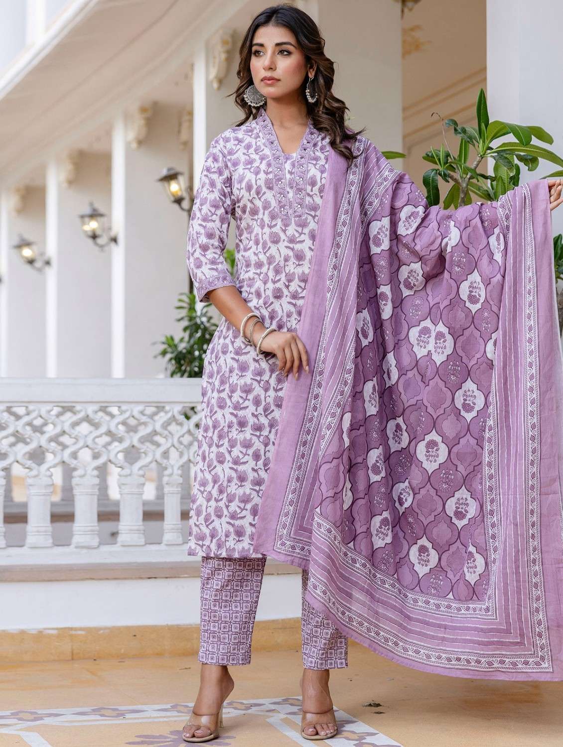 women floral printed three quarter sleeve kurta pant with dupatta set