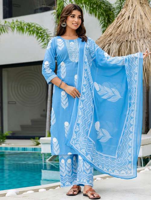 women printed three quarter sleeve kurta palazzo with dupatta set - 22140569 -  Standard Image - 0