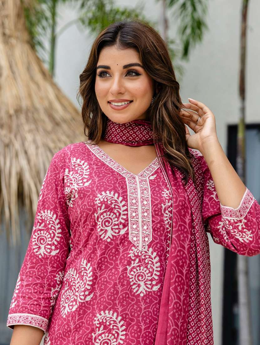 women printed three quarter sleeve kurta pant with dupatta set - 22140572 -  Standard Image - 5