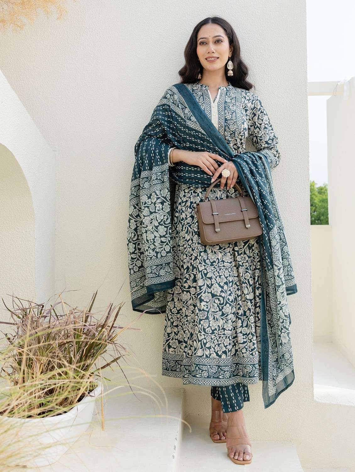 women floral printed three quarter sleeve kurta pant with dupatta set - 22140597 -  Zoom Image - 0