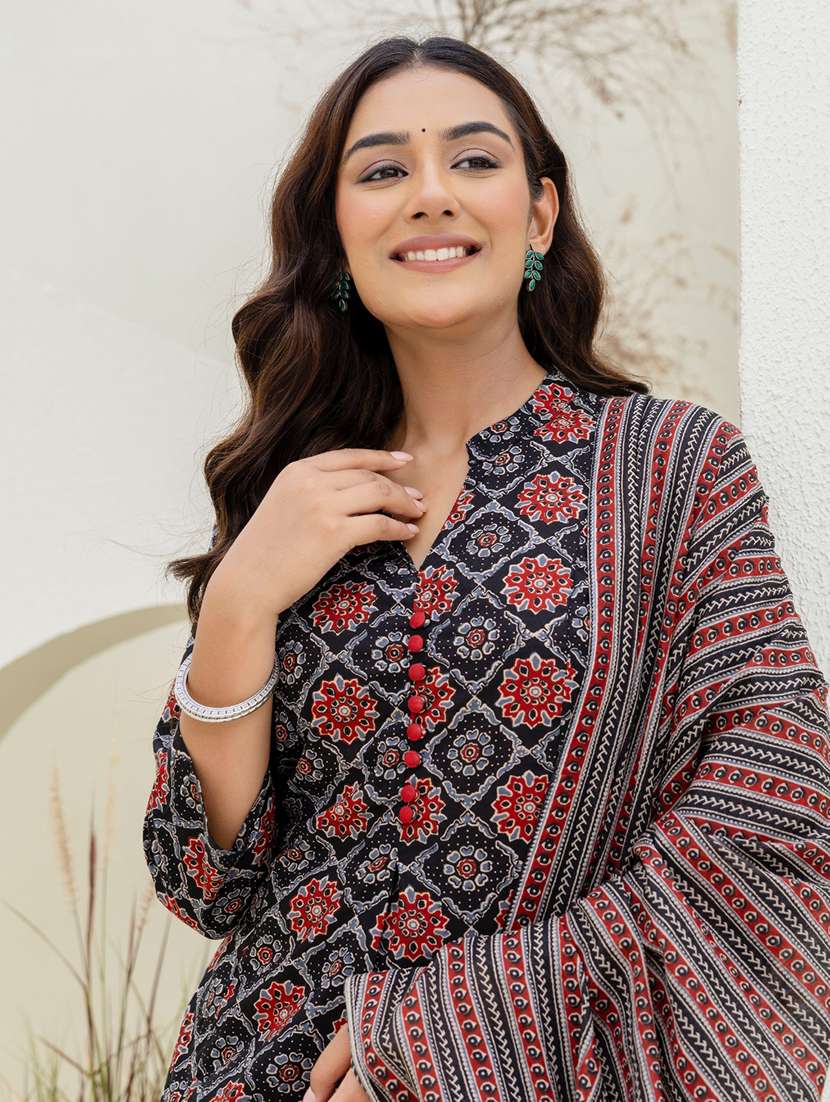 women printed three quarter sleeve kurta pant with dupatta set - 22140600 -  Standard Image - 5