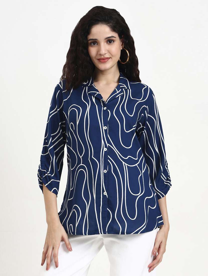 women printed three quarter sleeve shirt top