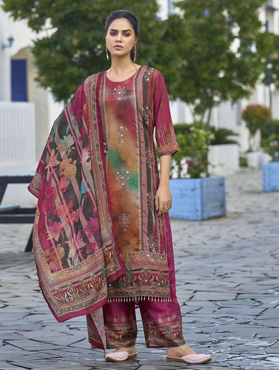 women printed three quarter sleeve kurta pant with dupatta set - 22140796 -  Zoom Image - 0