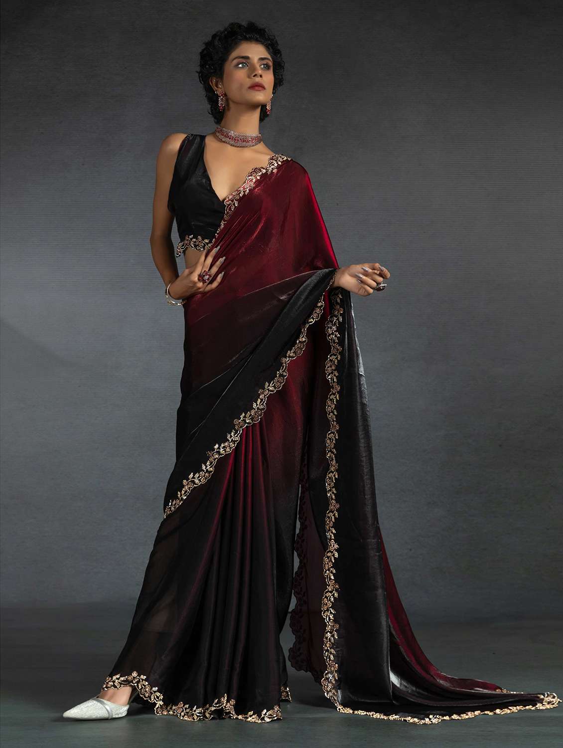 women solid with embellished bordered saree with blouse
