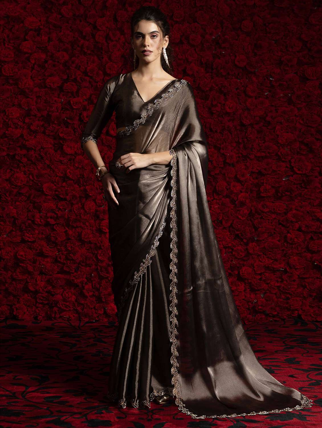 women solid with embellished bordered saree with blouse