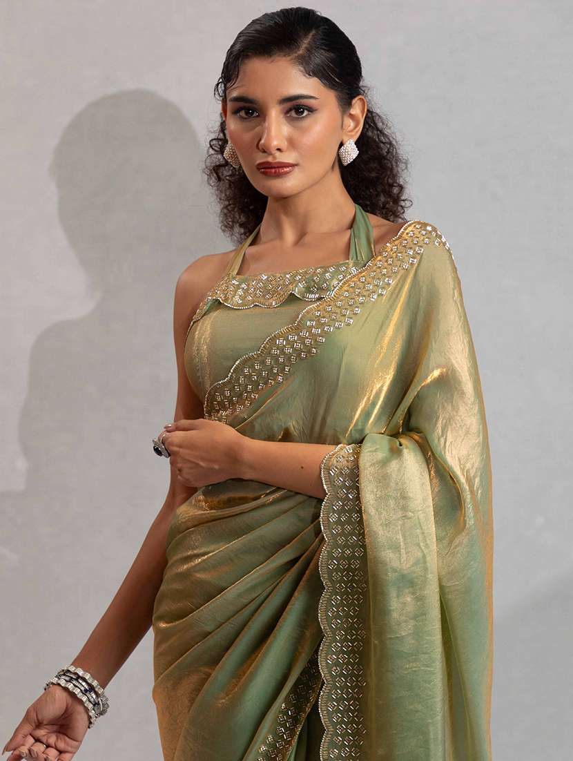 women solid with embellished bordered saree - 22141241 -  Standard Image - 3
