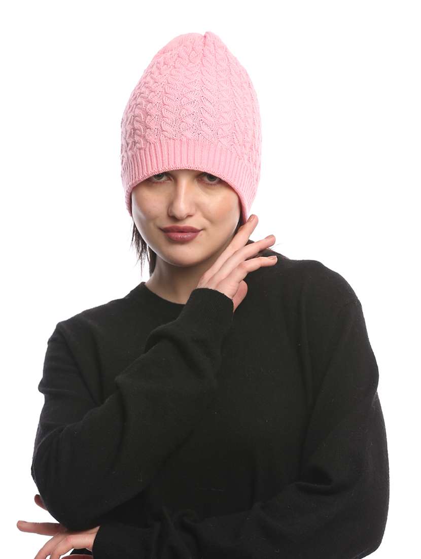 women self design winter cap