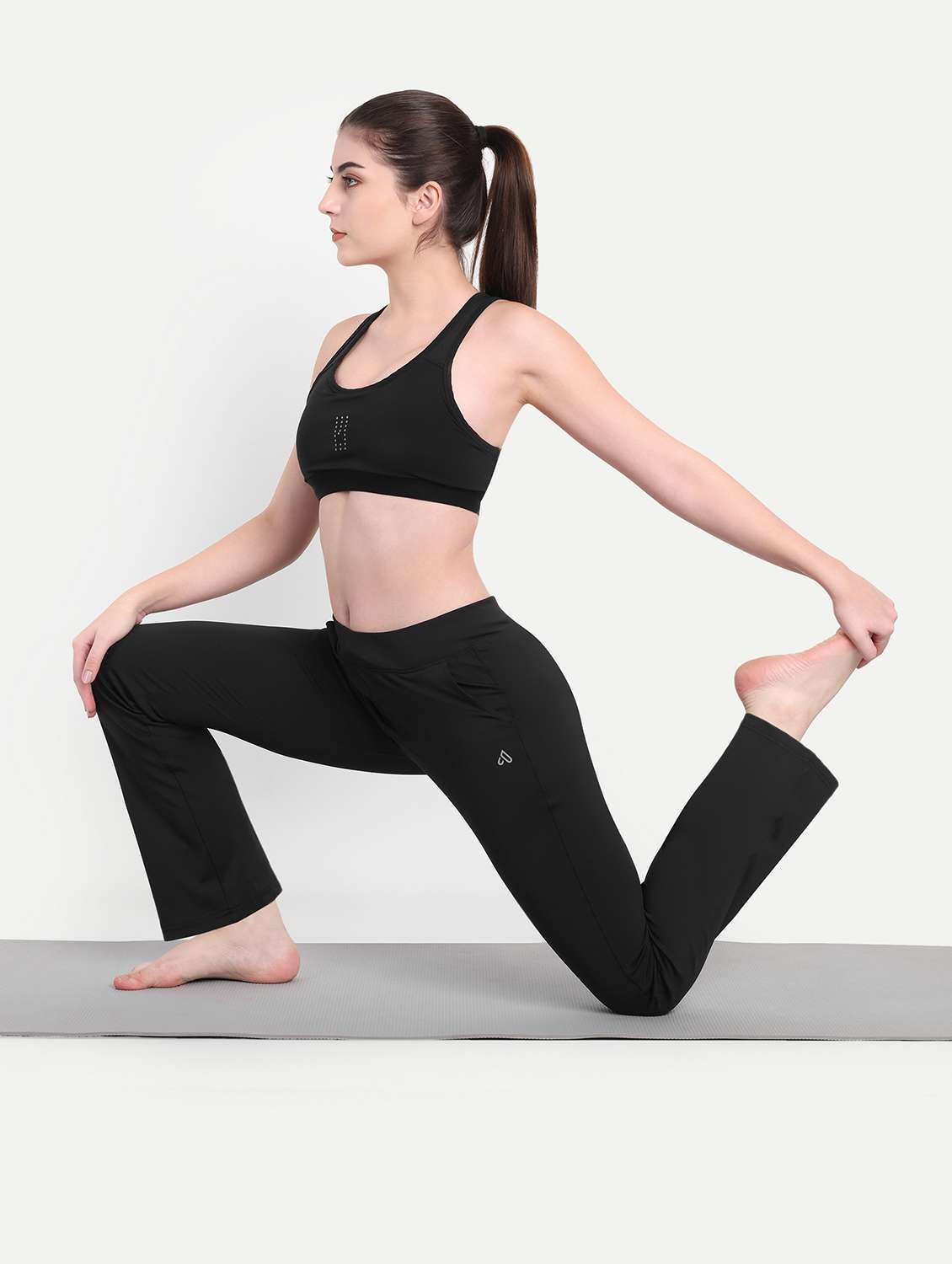 women solid mid rise ankle length yoga pant - 22141283 - Standard Image - 3