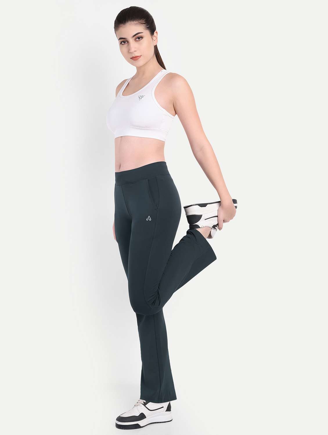 women solid mid rise ankle length yoga pant - 22141284 - Standard Image - 3