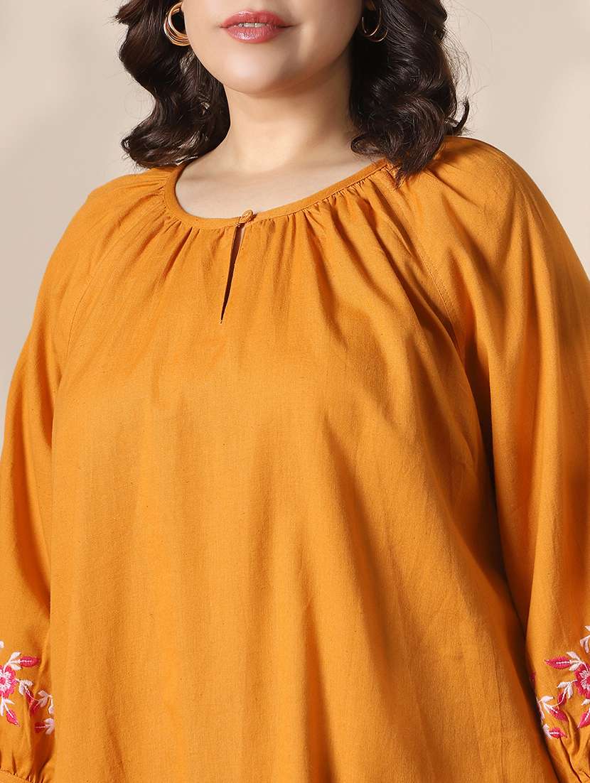 globus gloplus mustard keyhole detail round neck floral embroidered raglan sleeves plus size top - 22141378 -  Standard Image - 3