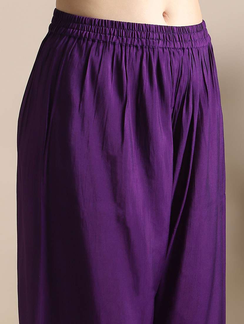 globus women purple zari embroidered v-neck sleeveless a-line kurti with wide leg pants & tapping dupatta festive set - 22141396 -  Standard Image - 5
