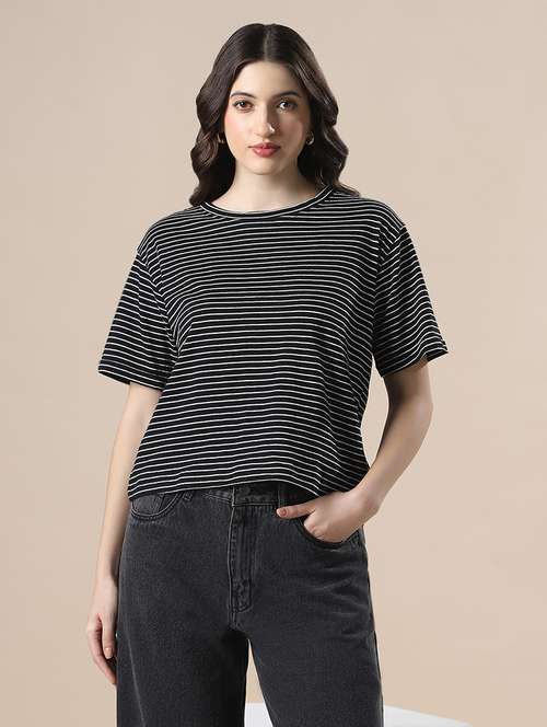 women striped short sleeve boxy t-shirt - 22141418 - Standard Image - 0