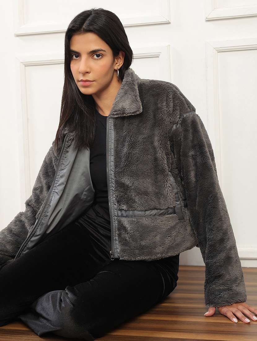 globus women grey spread collar long drop shoulder sleeves faux fur trim 2 pockets oversized winterwear jacket - 22141452 -  Zoom Image - 0