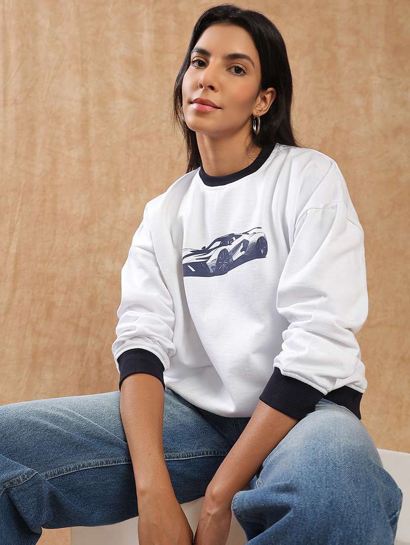 globus women cream graphic print drop shoulder sleeves round neck ribbed hem pullover sweatshirt 