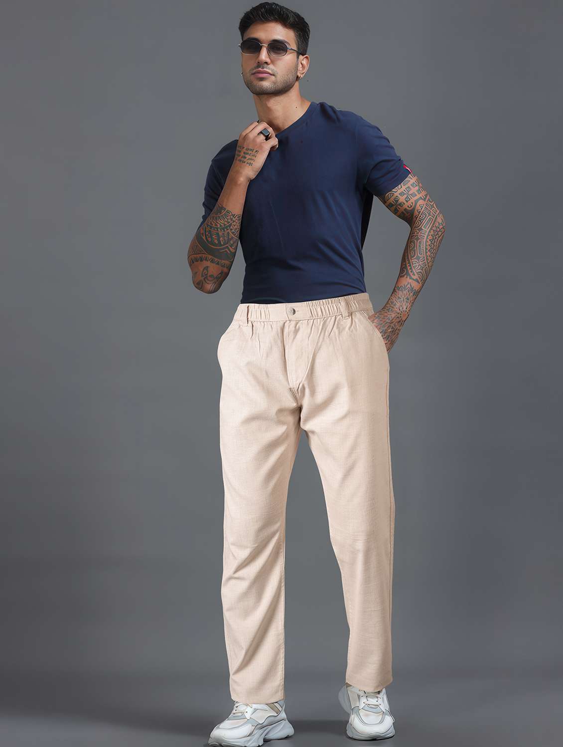 men solid mid rise flat front casual trouser - 22141593 - Standard Image - 3