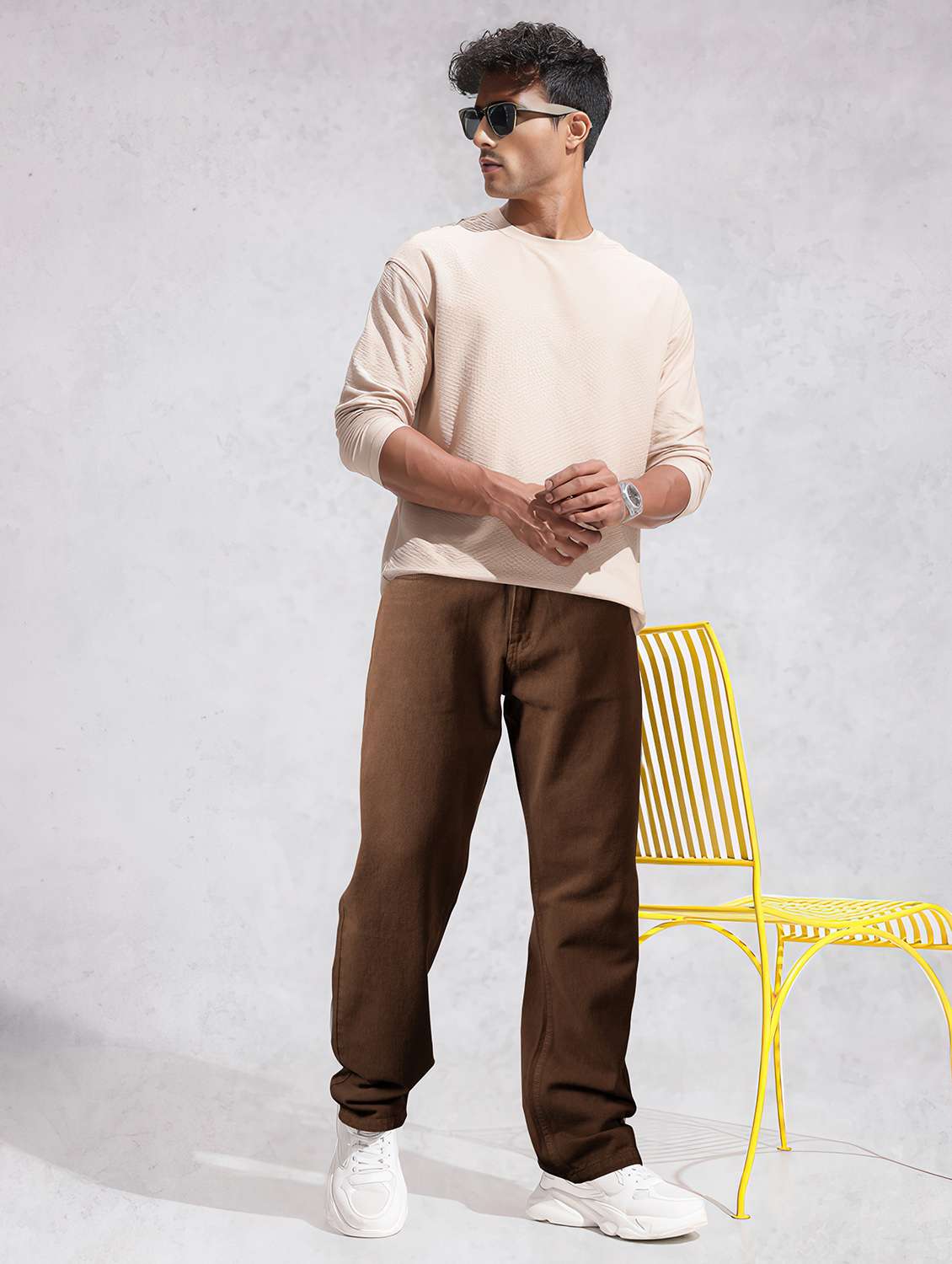 men plain mid rise full length jean - 22141597 -  Standard Image - 3