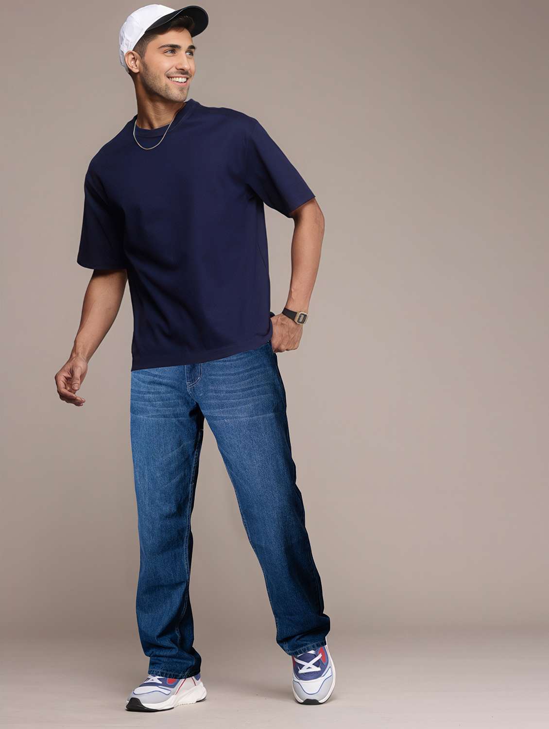 men washed mid rise full length jean - 22141603 -  Standard Image - 3