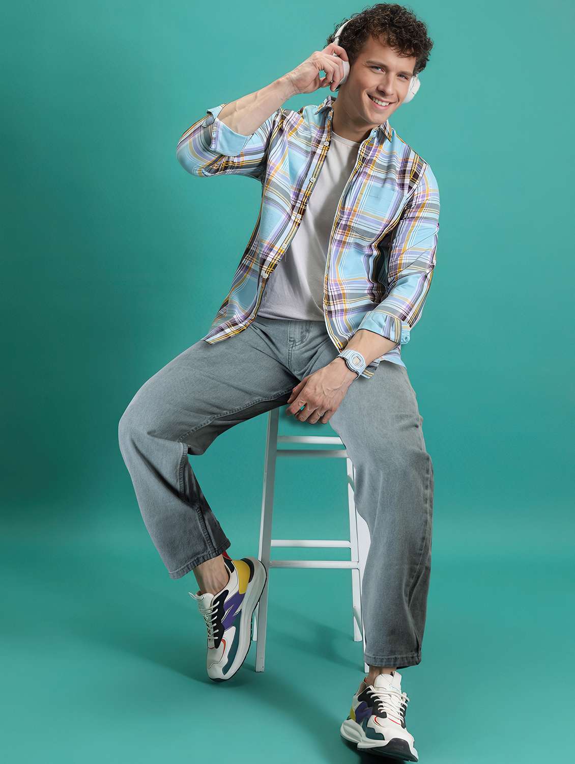 men washed mid rise full length jean - 22141606 - Standard Image - 3