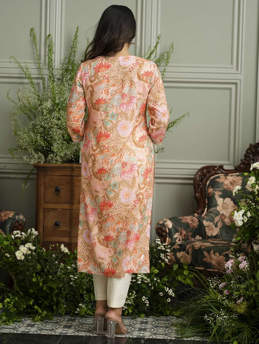 women floral three quarter sleeve straight kurta - 22141610 -  Standard Image - 3