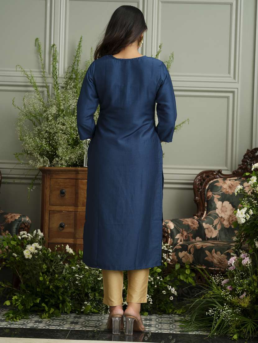 women solid with work three quarter sleeve straight kurta - 22141612 - Standard Image - 3