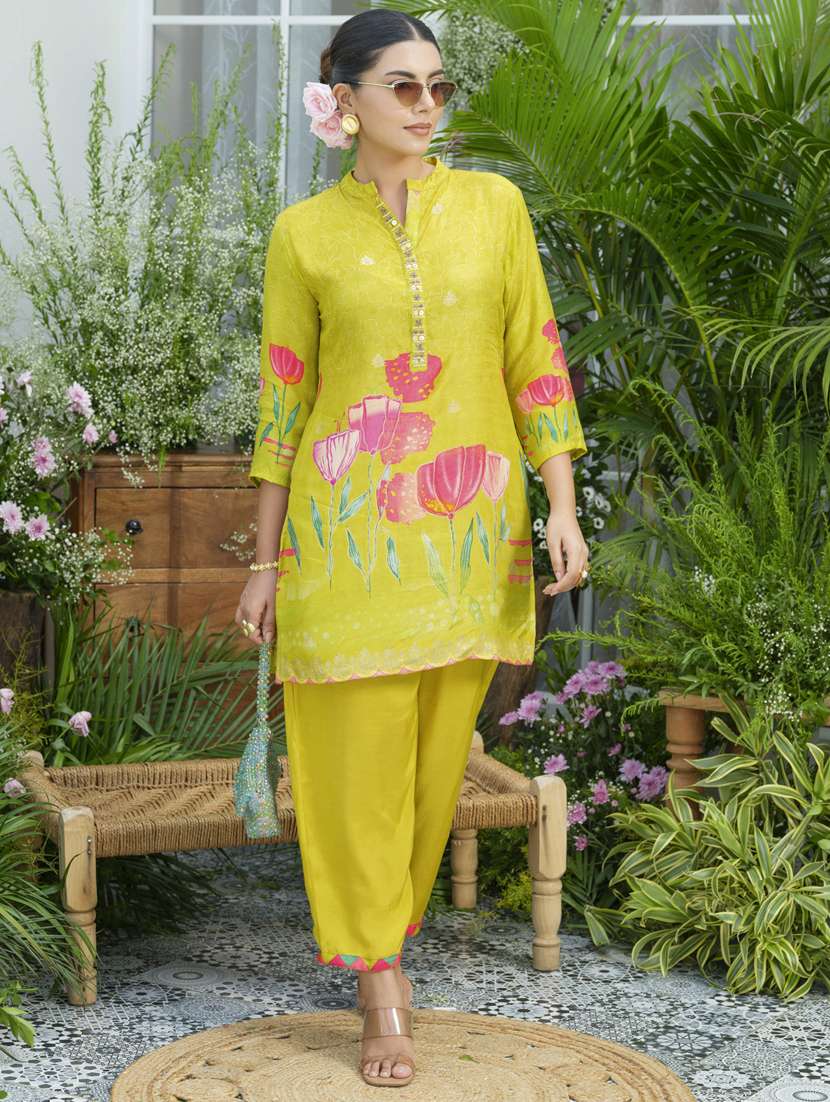 women floral three quarter sleeve ethnic co-ord set - 22141632 -  Zoom Image - 0
