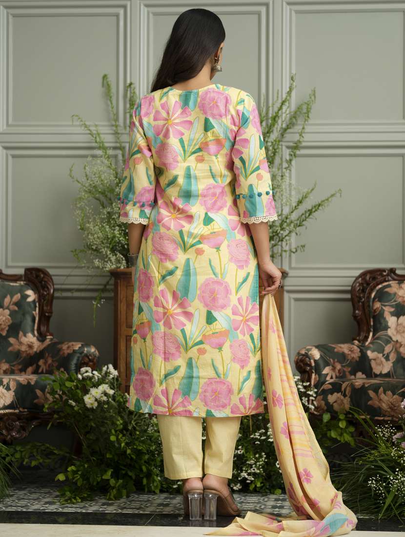 women floral three quarter sleeve kurta pant with dupatta set - 22141655 - Standard Image - 3