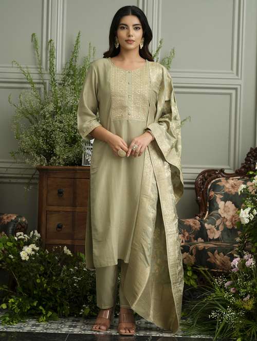 women embroidered three quarter sleeve kurta pant with dupatta set - 22141659 - Standard Image - 0