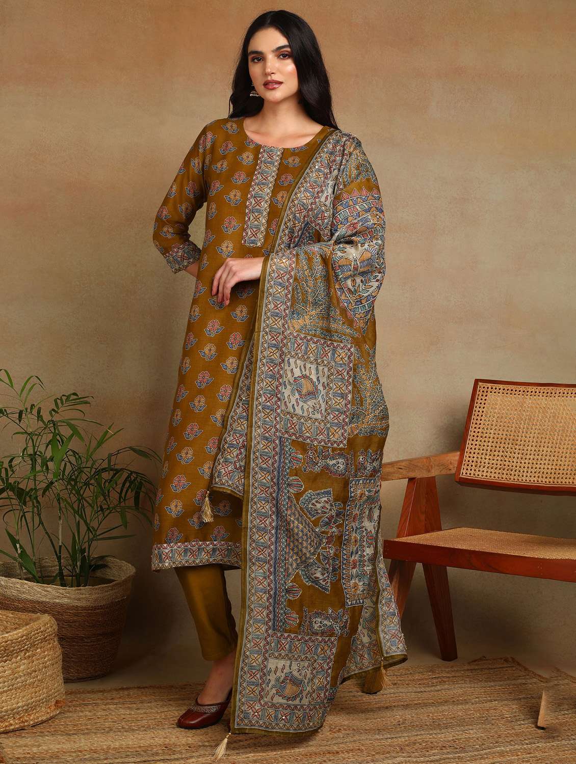 women floral three quarter sleeve kurta pant with dupatta set - 22141668 -  Zoom Image - 0