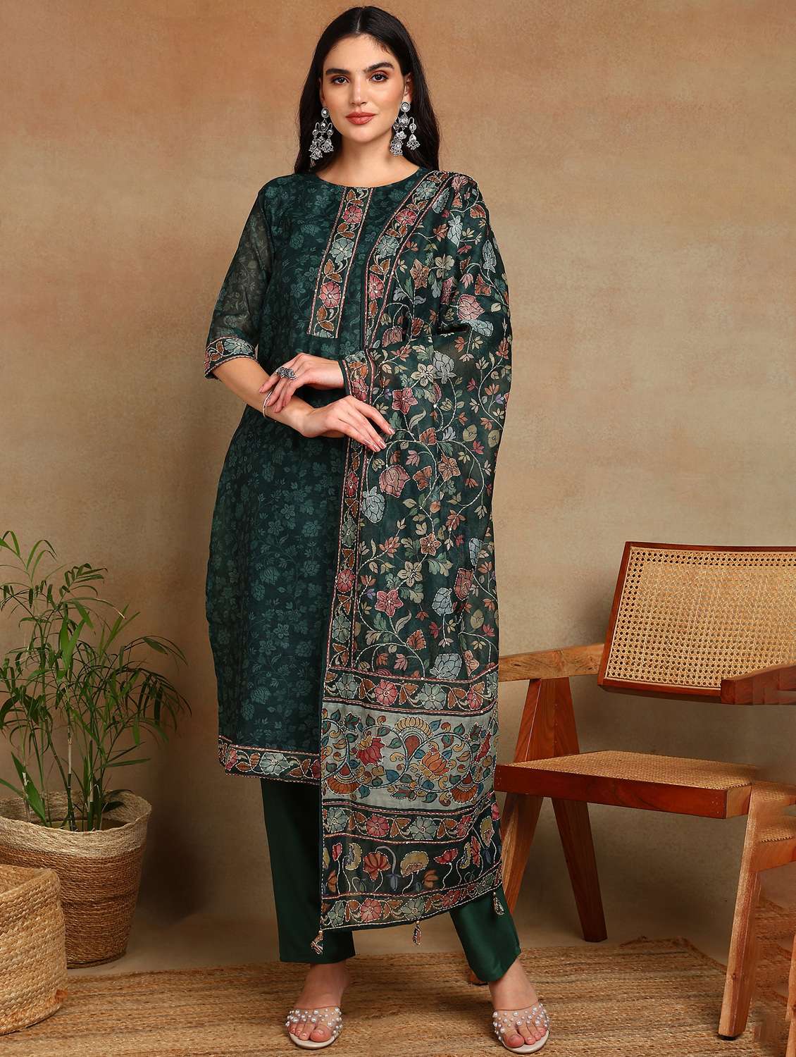 women floral three quarter sleeve kurta pant with dupatta set - 22141669 -  Zoom Image - 0
