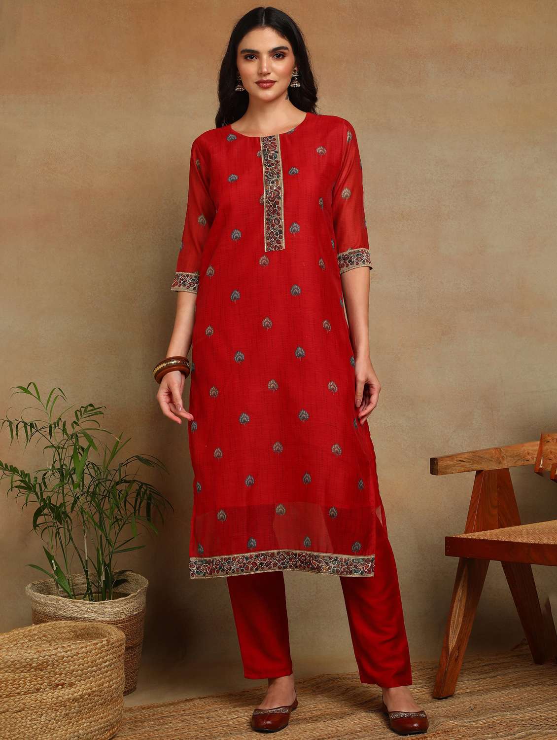 women printed three quarter sleeve kurta pant with dupatta set - 22141673 - Standard Image - 3
