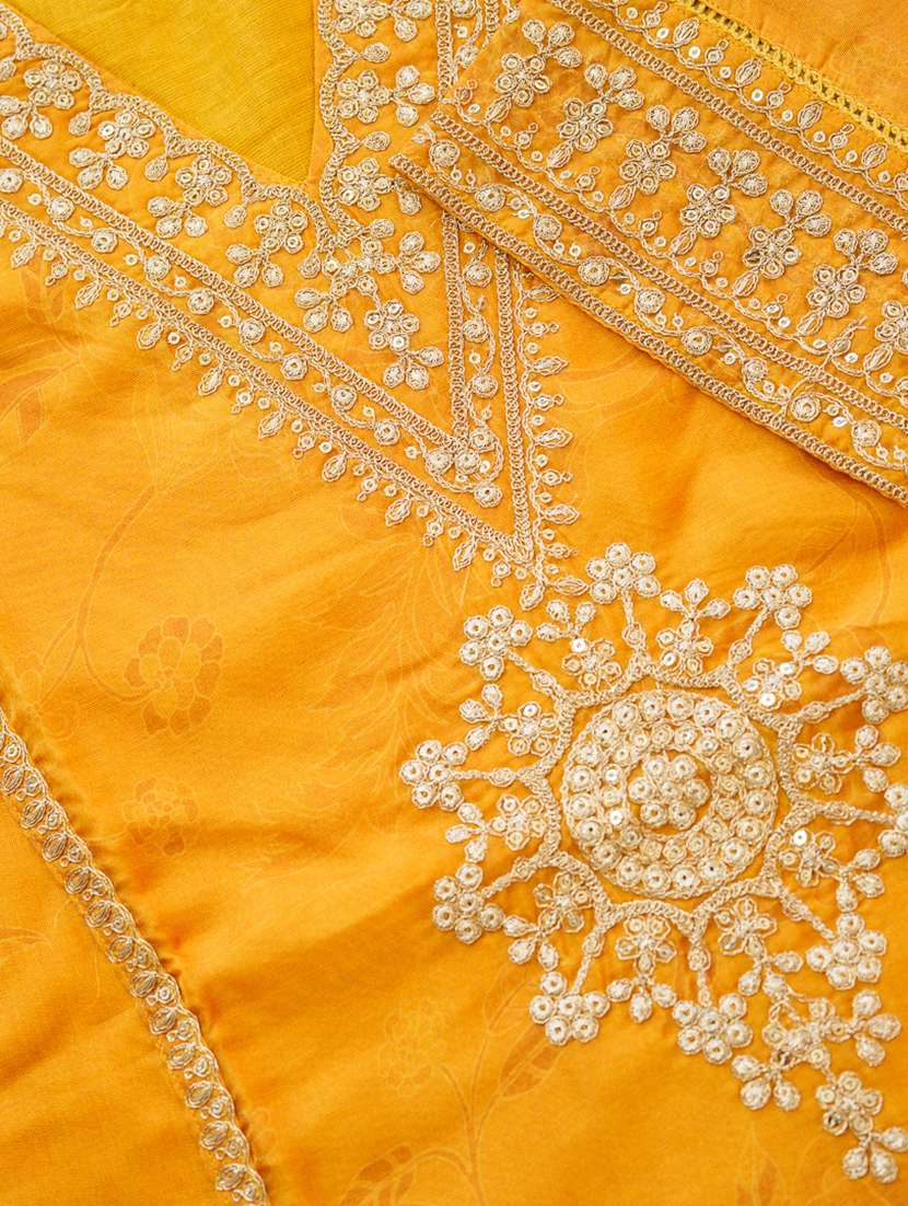 women embroidered three quarter sleeve kurta pant with dupatta set - 22141678 -  Standard Image - 5