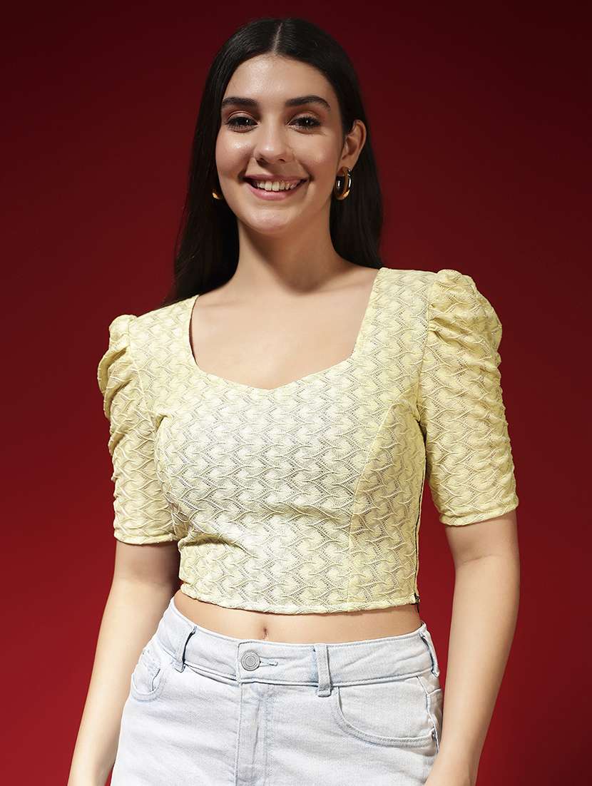 women self design short sleeve crop top