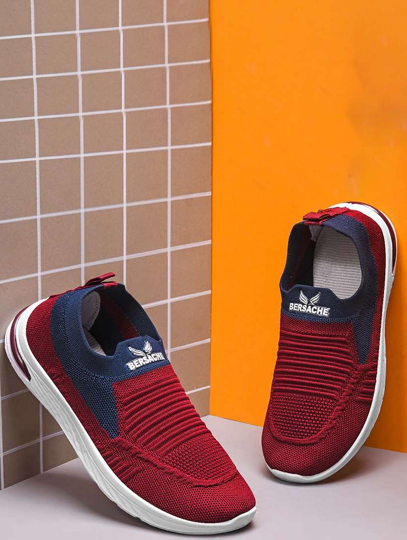 women maroon slip on sports shoe - 22141703 -  Zoom Image - 0