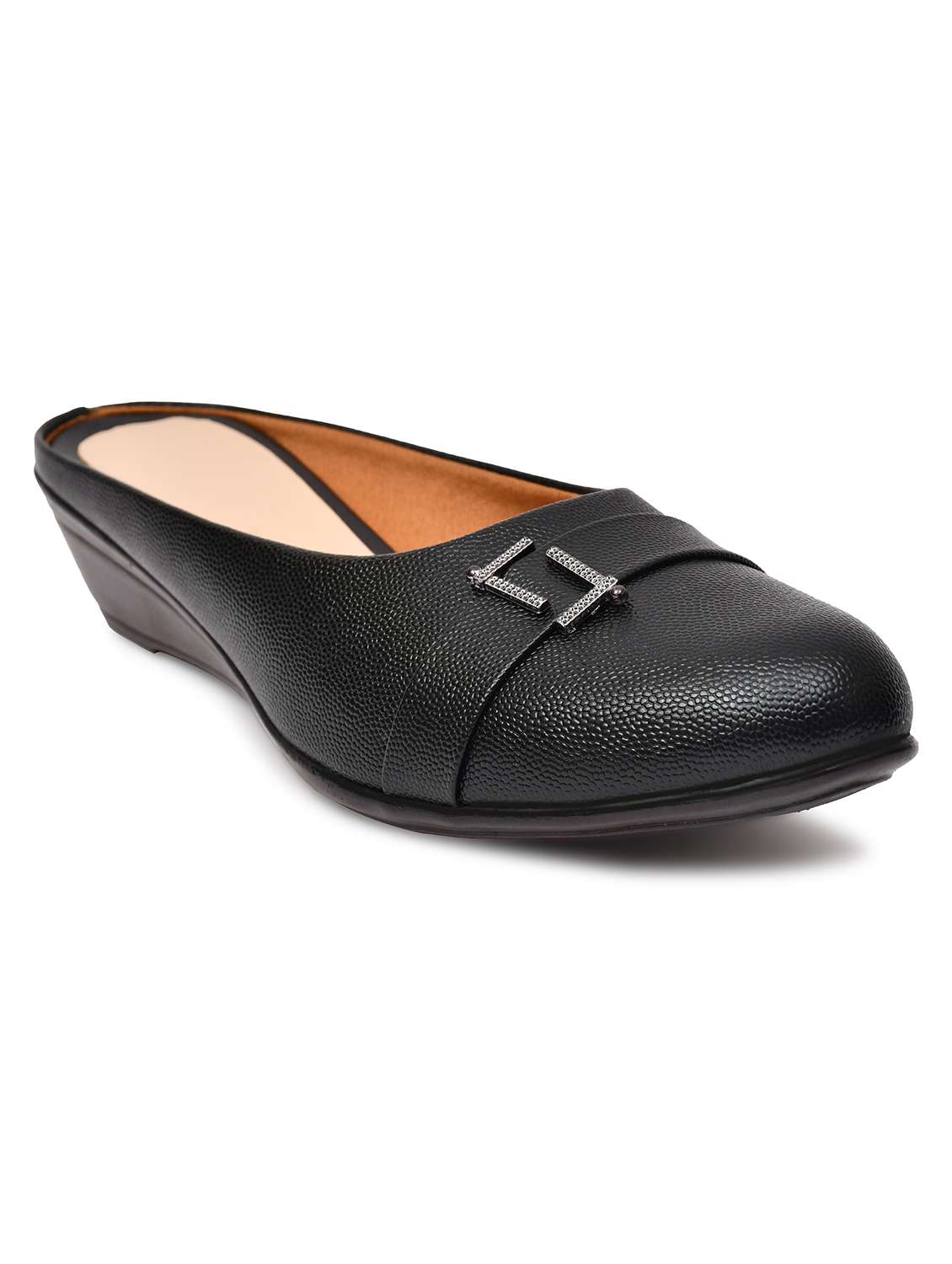 women solid slip on mules - 22142001 - Standard Image - 3
