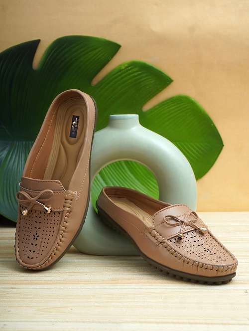 women solid slip on mules - 22142003 - Standard Image - 0