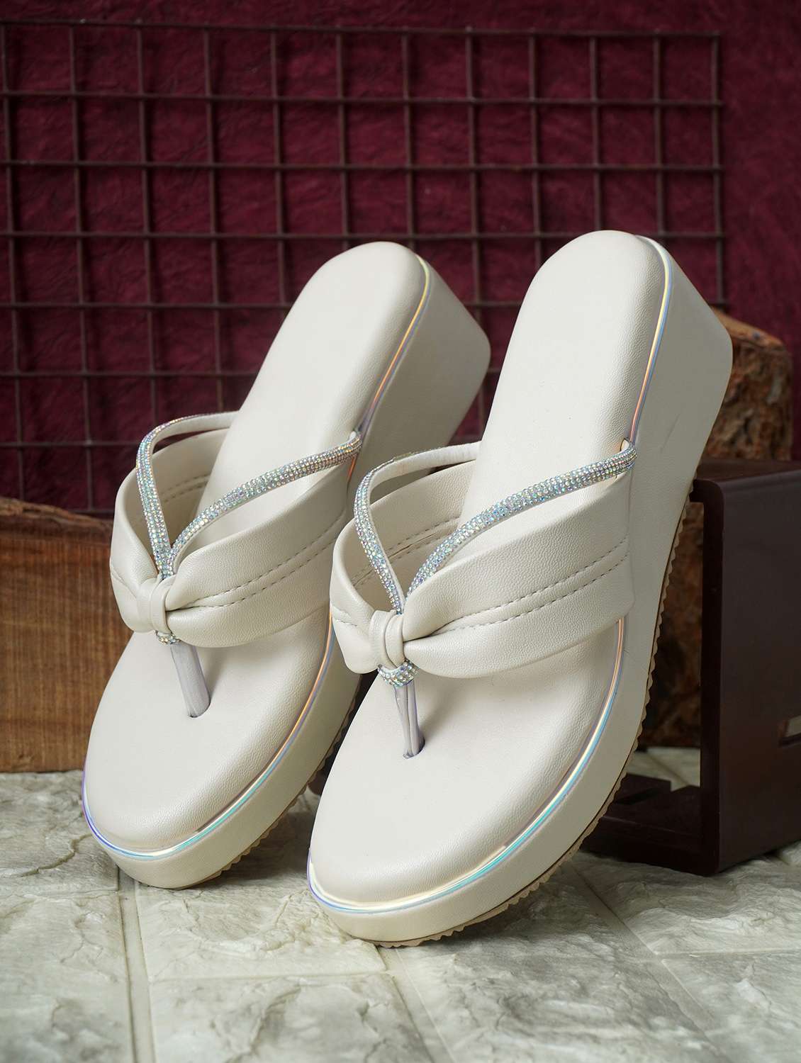women solid slip on wedge - 22142032 - Zoom Image - 0