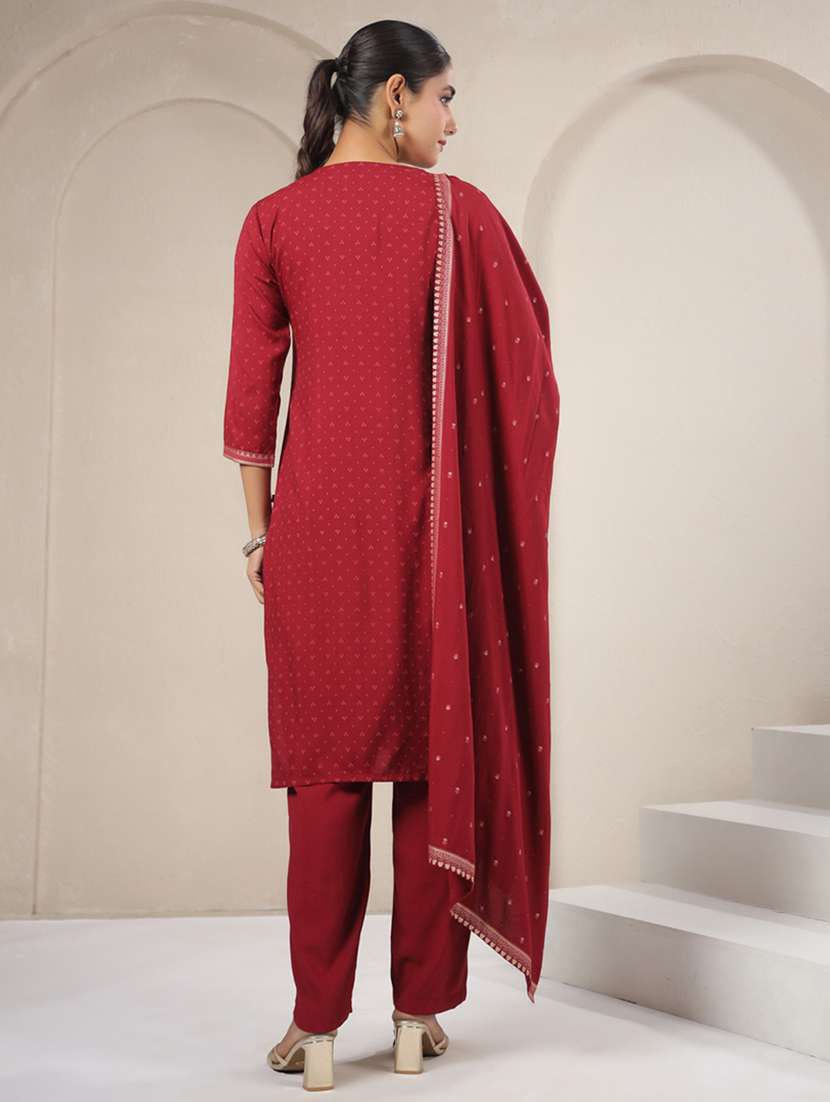 women embroidered three quarter sleeve kurta pant with dupatta set - 22142213 -  Standard Image - 3