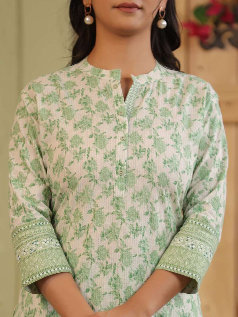 women floral printed three quarter sleeve straight kurta - 22142247 -  Standard Image - 5
