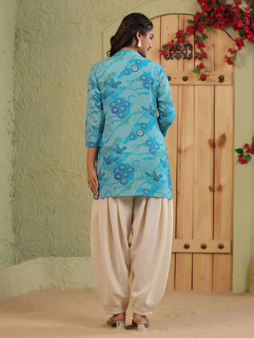 women printed three quarter sleeve straight kurti - 22142254 -  Standard Image - 3