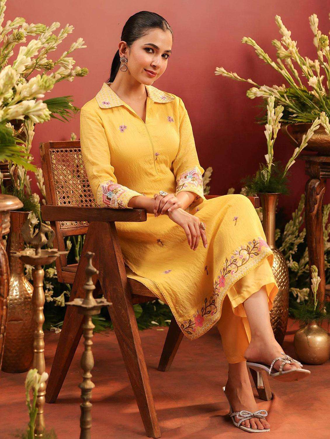 women embroidered three quarter sleeve kurta pant set - 22142267 -  Standard Image - 3