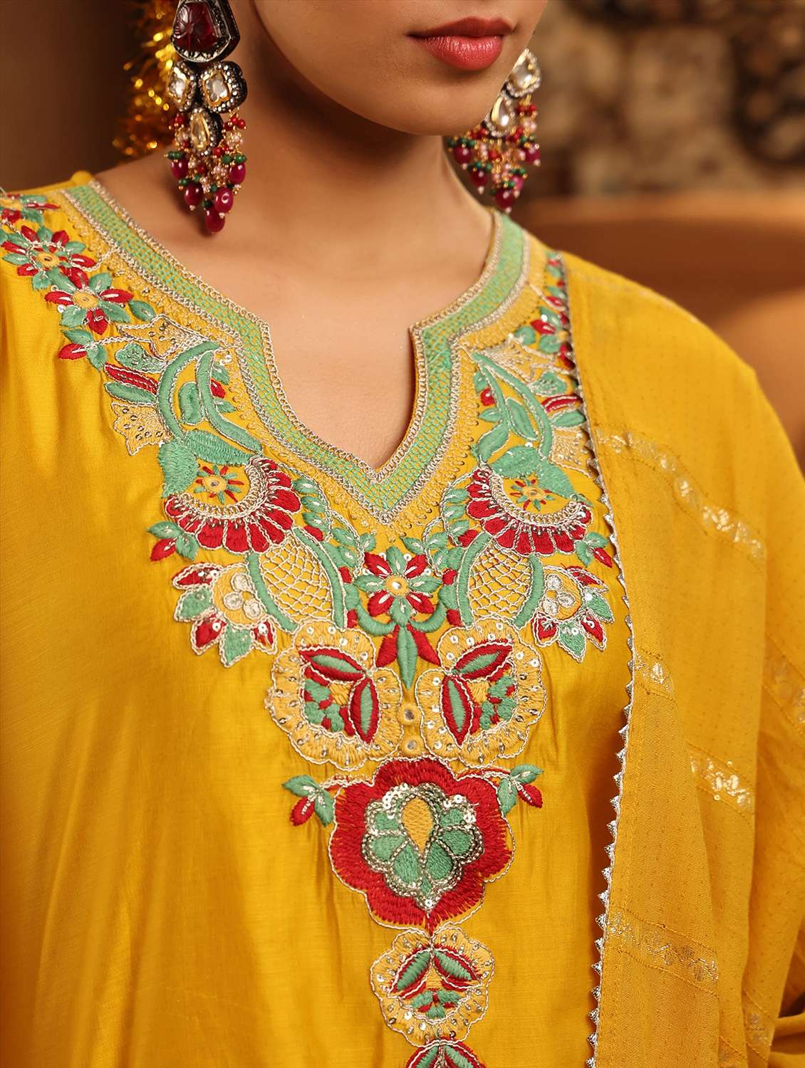 women embroidered three quarter sleeve kurta pant with dupatta set - 22142280 -  Standard Image - 5