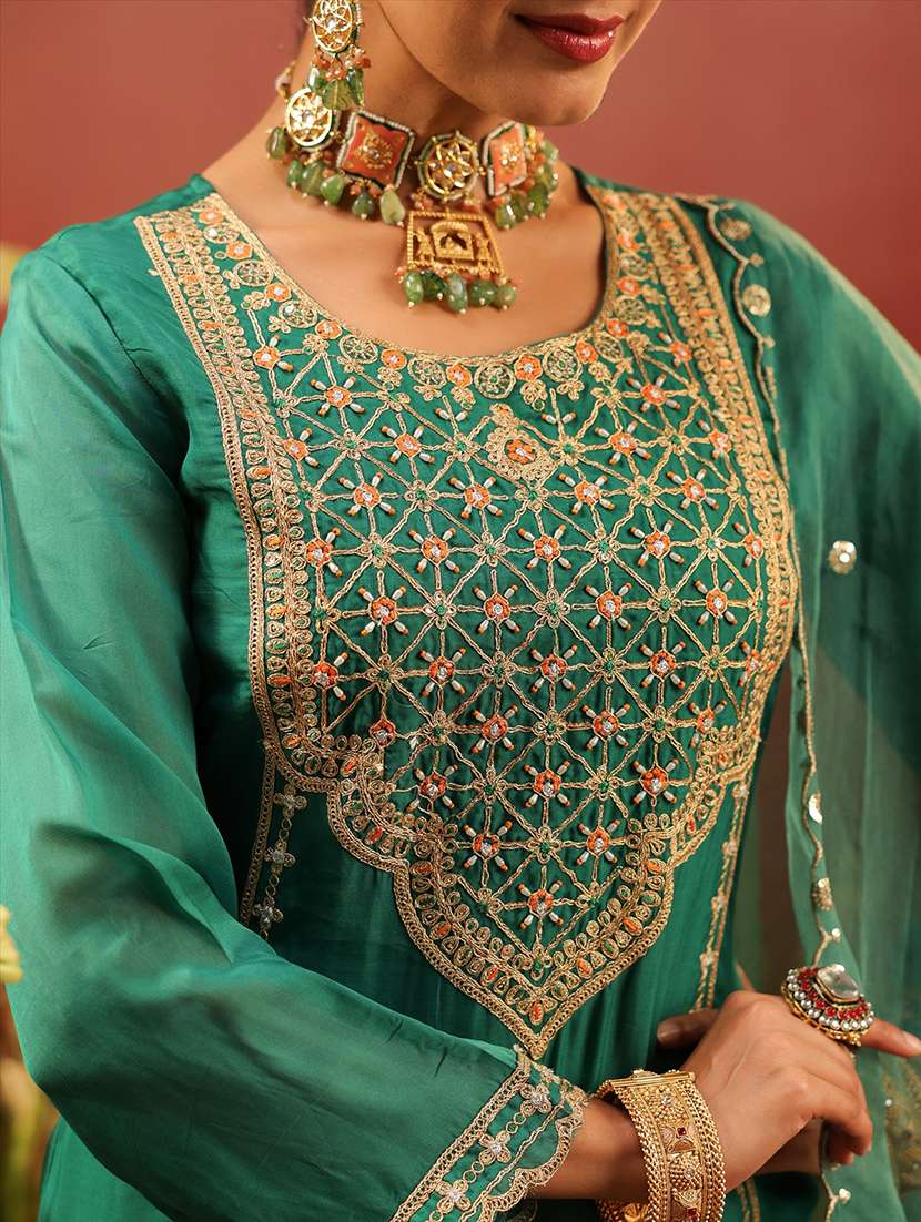 women solid with work long sleeve kurta palazzo with dupatta set - 22142281 -  Standard Image - 5