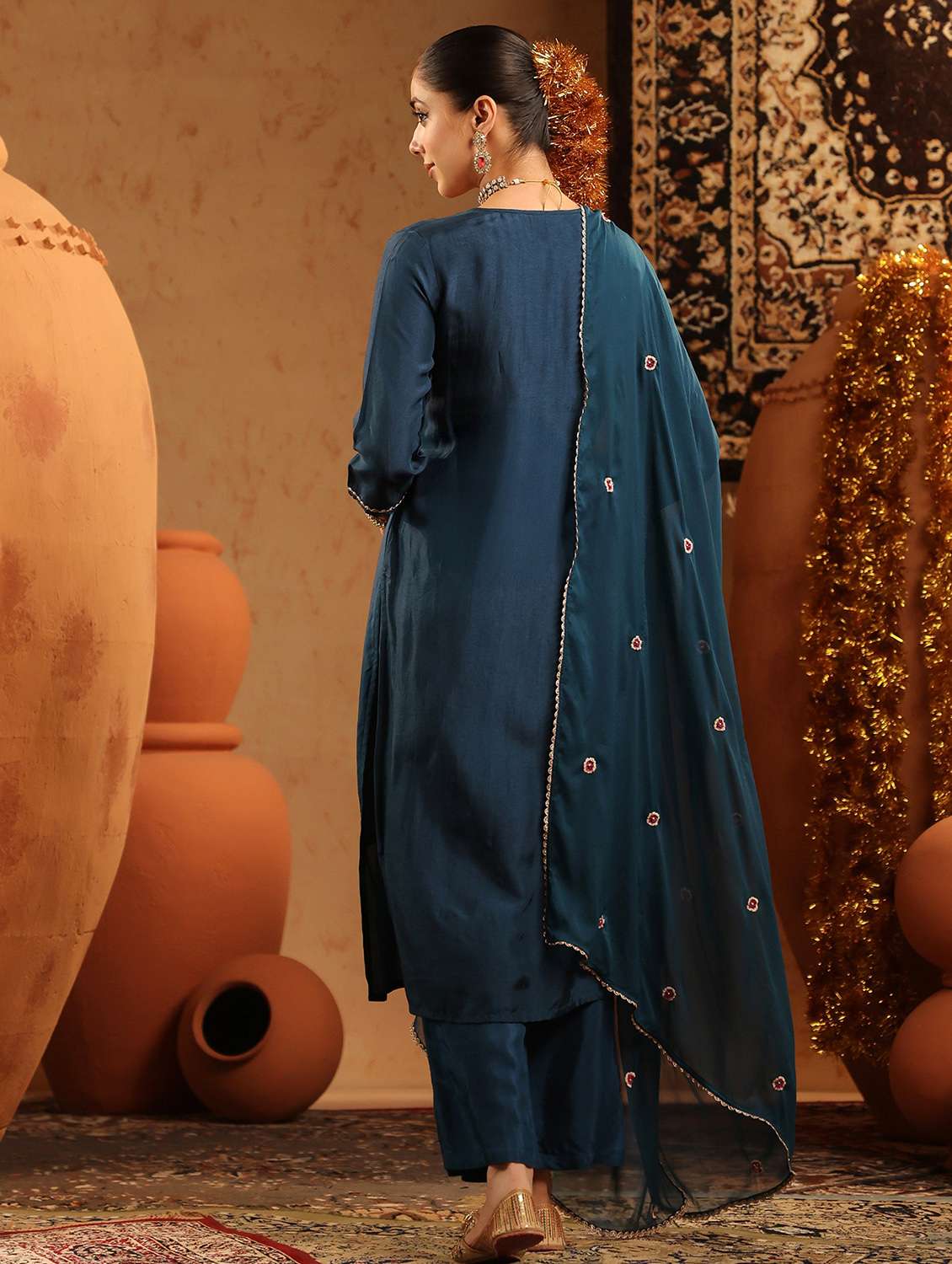 women embroidered three quarter sleeve kurta pant with dupatta set - 22142292 -  Standard Image - 3