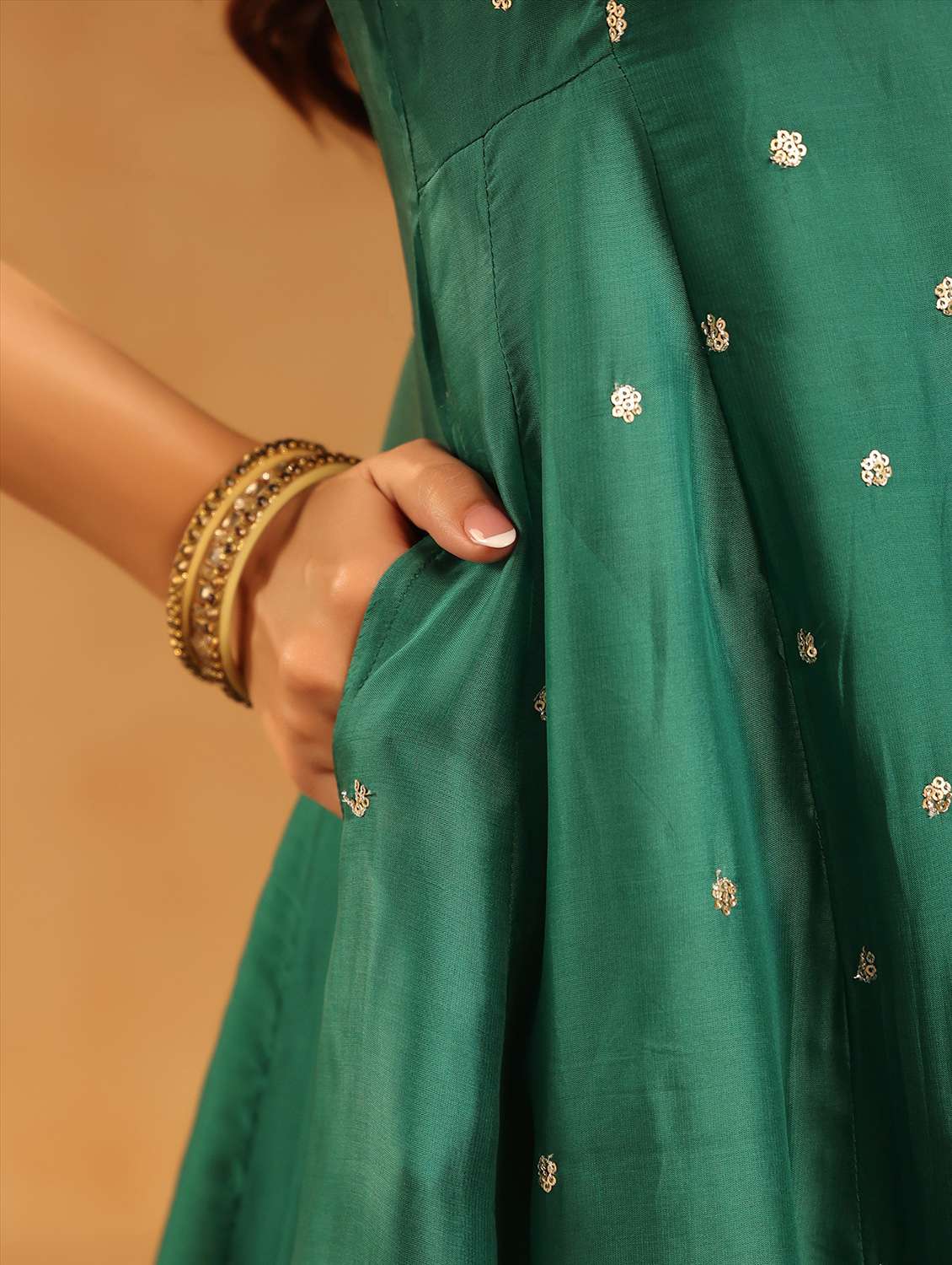 women solid with work three quarter sleeve kurta salwar with dupatta set - 22142293 -  Standard Image - 5