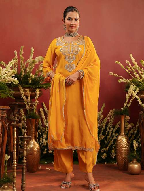 women embroidered three quarter sleeve kurta pant with dupatta set - 22142298 -  Standard Image - 0