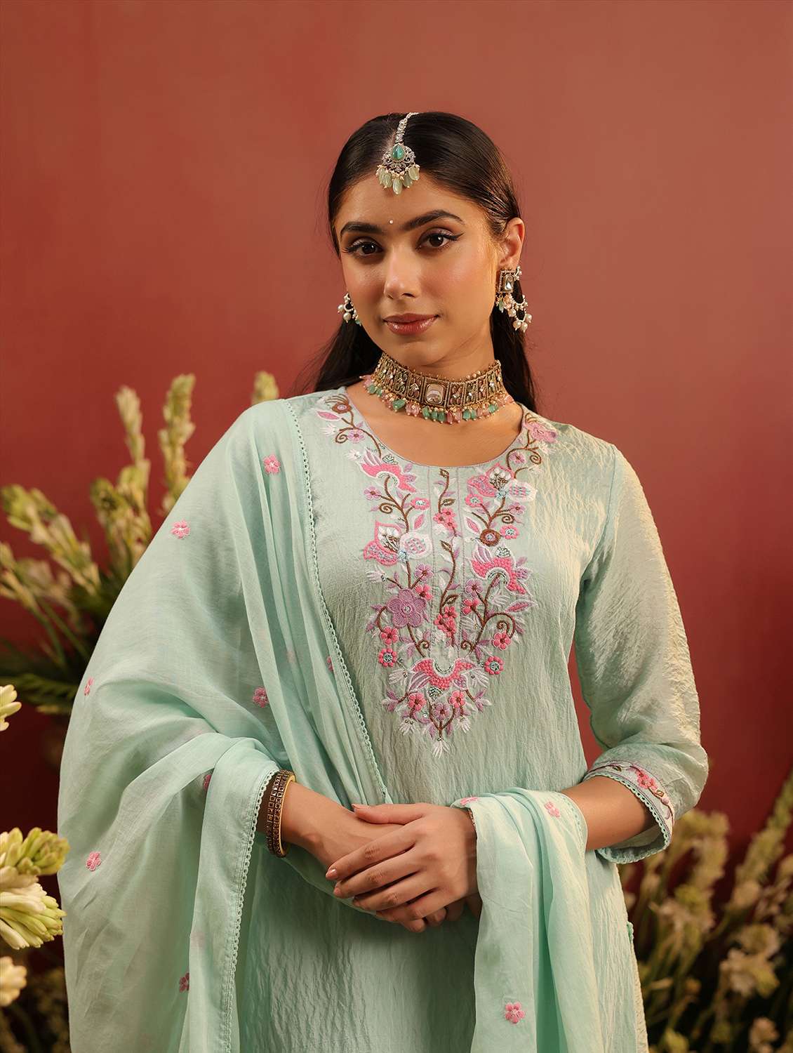 women embroidered three quarter sleeve kurta pant with dupatta set - 22142307 -  Standard Image - 3