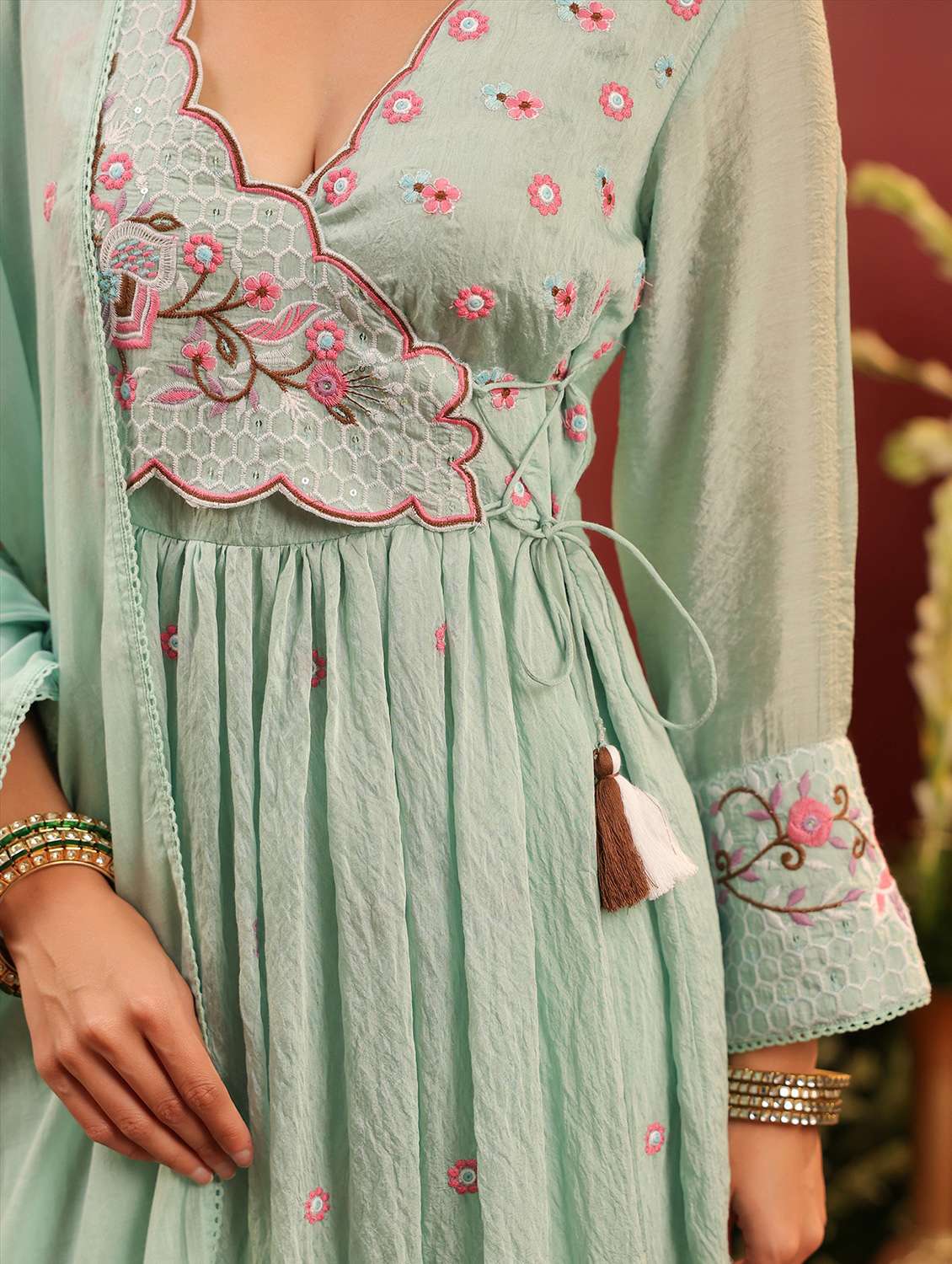 women embroidered long sleeve kurta pant with dupatta set - 22142311 -  Standard Image - 5