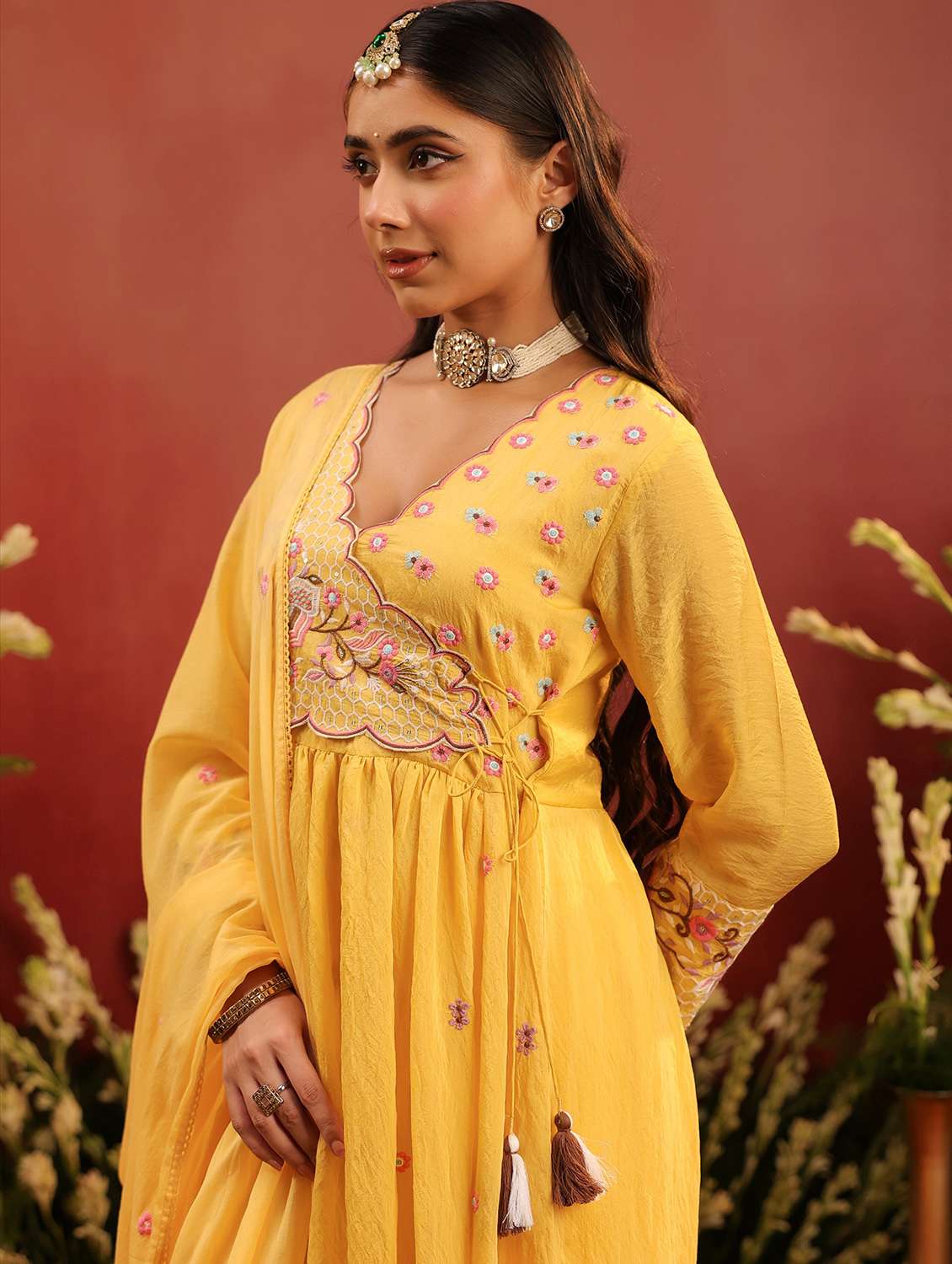 women embroidered long sleeve kurta pant with dupatta set - 22142312 -  Standard Image - 3