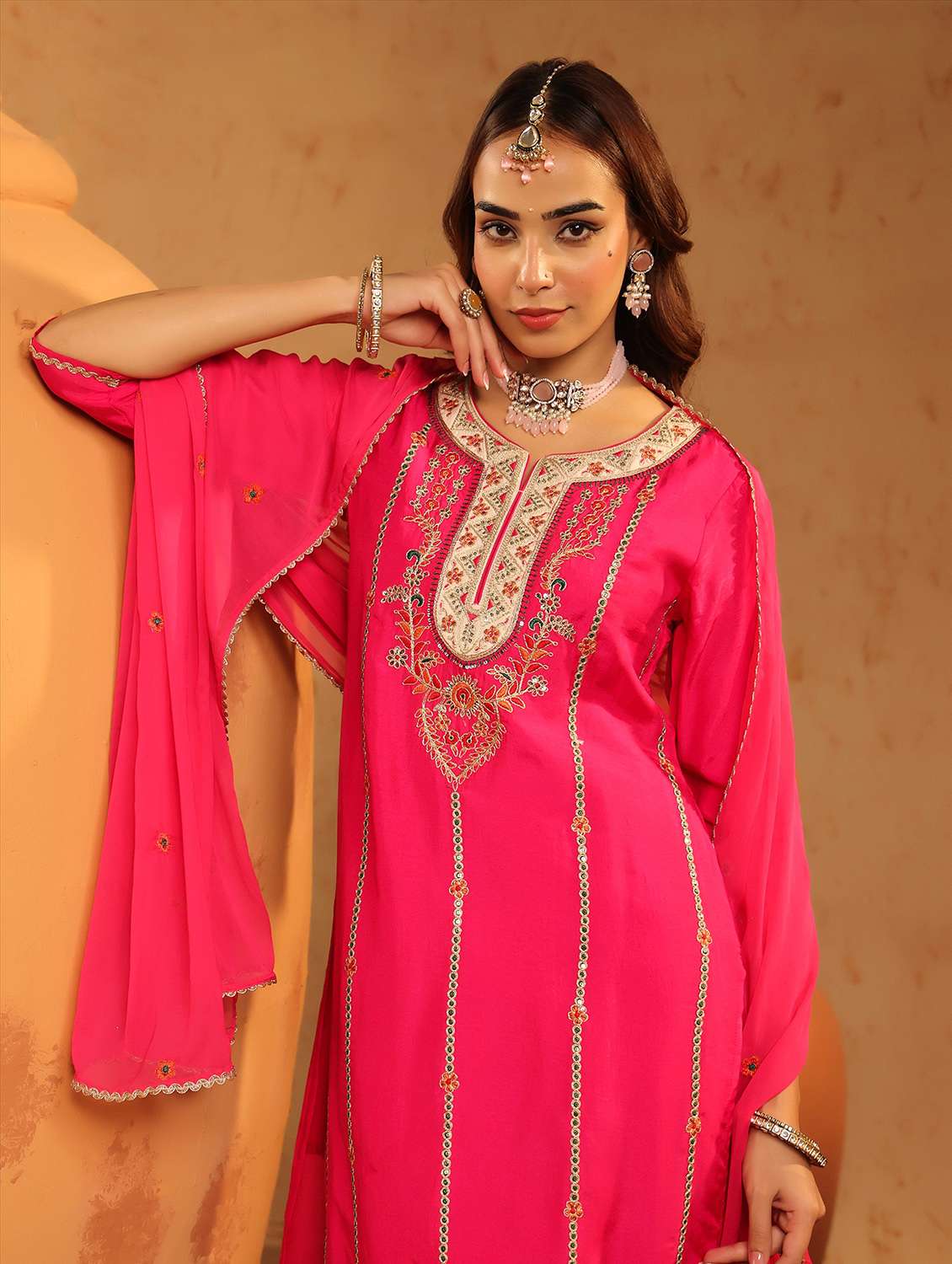 women solid with work three quarter sleeve kurta salwar with dupatta set - 22142319 - Standard Image - 3