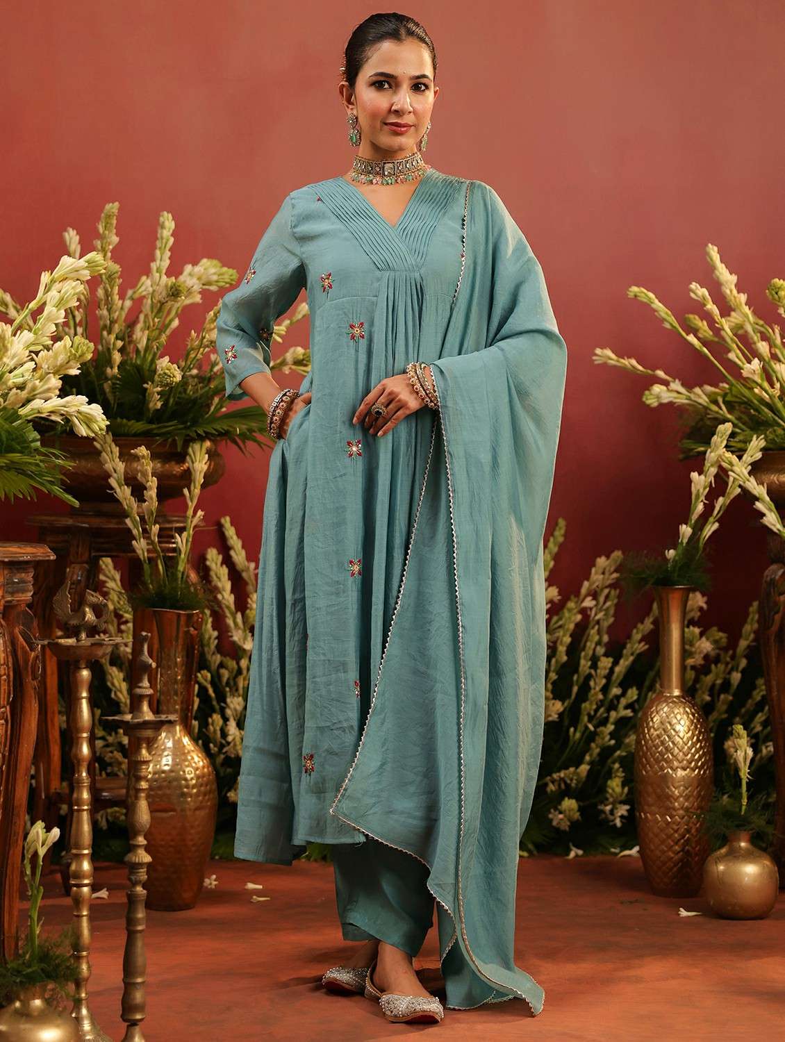 women embroidered three quarter sleeve kurta pant with dupatta set
